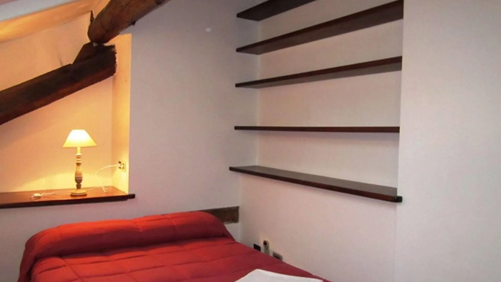 Gioia House Bed and Breakfast Milano 2*,